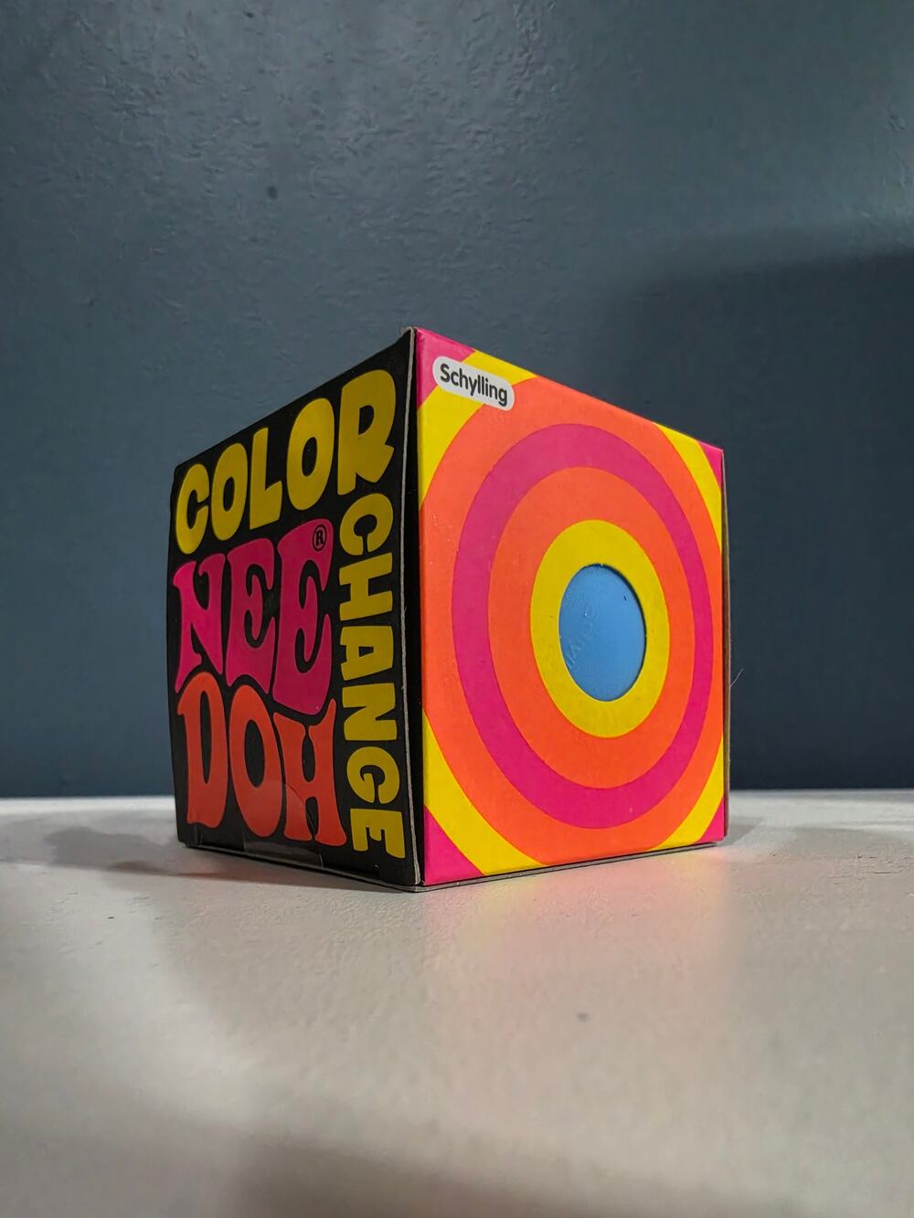 NeeDoh Color Change BLUE to PINK Schylling Groovy Glob Squishy NEW IN BOX
